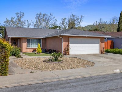 715 Corinthia Dr