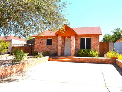 1317 Johnson Dr