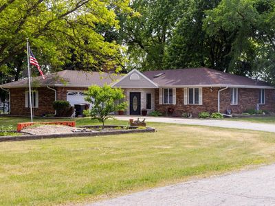 5866 Irene Rd