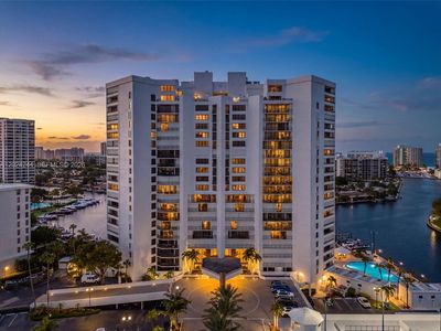 300 Three Islands Blvd APT 710