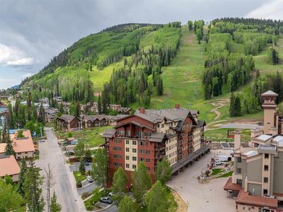 24 Sheol Street #202