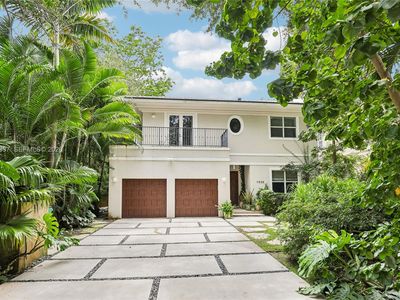7830 SW 48th Ct