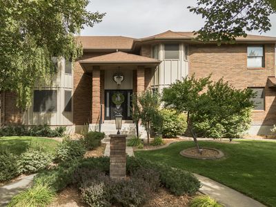 1930 Satterfield Dr