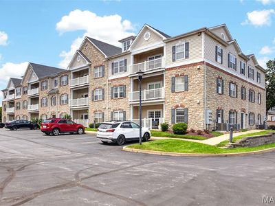 6 Monarch Trace Ct APT 103