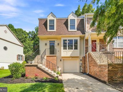 8733 Birkenhead Ct