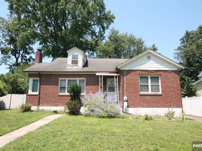 142 Orange St