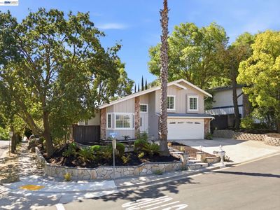 935 Granite Ct