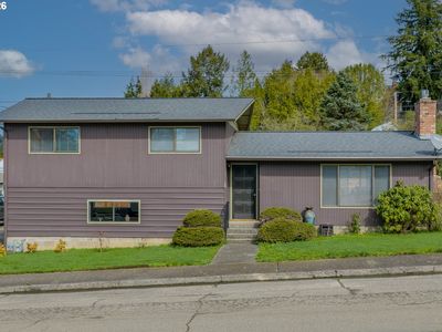 1005 Maple St