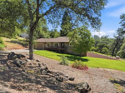 16930 Mountain View Dr