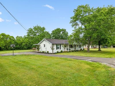 174 Young Rd