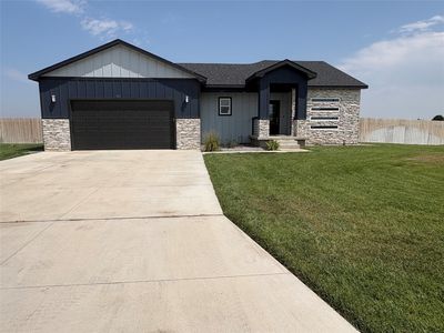 113 Penner Ave