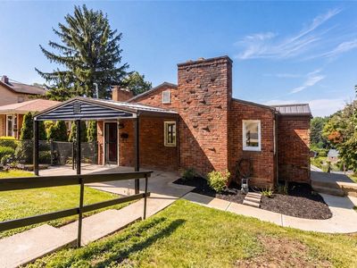 906 Lebanon Ave