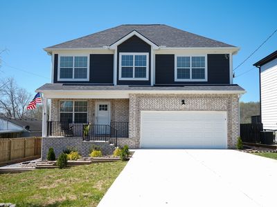 424 Larkin Springs Rd