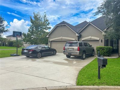 4420 CASTLE PALM COURT
