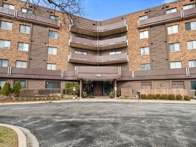 850 Wellington Ave UNIT 303