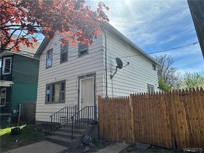 Property at 93 Farmer St, Buffalo, NY