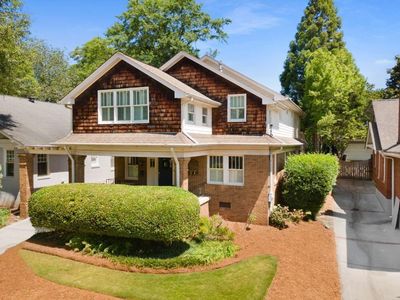 658 Cresthill Ave NE