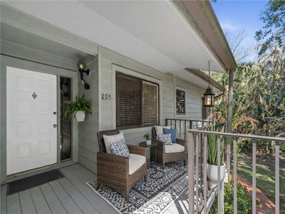 2000 Pine Creek Blvd APT 205