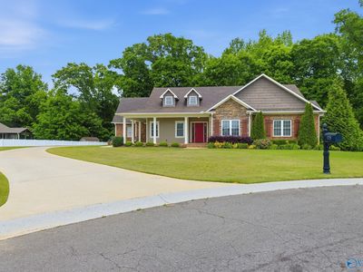175 Glenview Dr