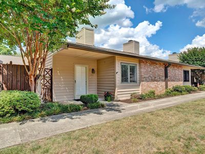 411 Windward Dr SW #411