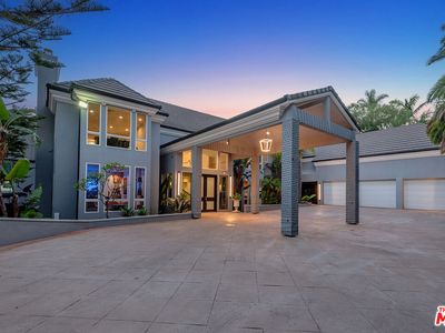 27551 Pacific Coast Hwy