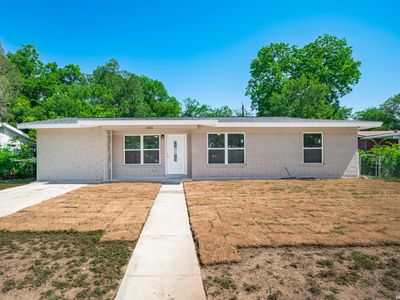 1623 Kendalia Ave.