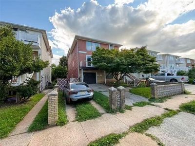 454 Jefferson Ave