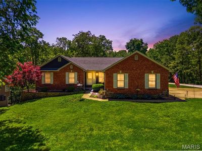 Property at 6042 Richmond Dr, Hillsboro, MO