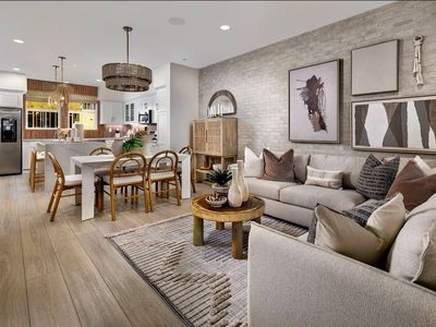 11743 Florence Ave UNIT 4