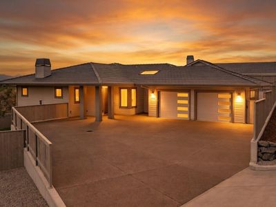 5611 Autumn Park Dr