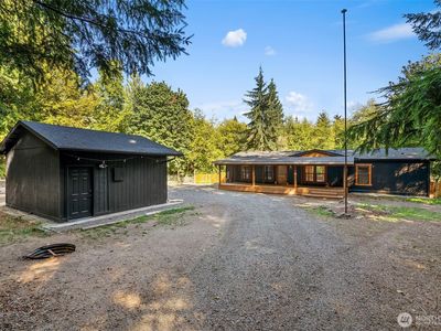 10455 Woodchuck Lane SE