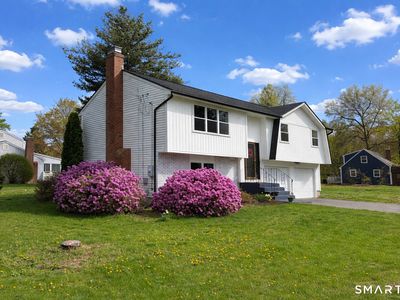 Property at 92 Laurel Lane, Simsbury, CT