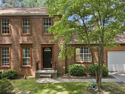 110 Yately Ct