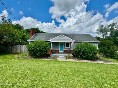 1109 Bradshaw Garden Rd