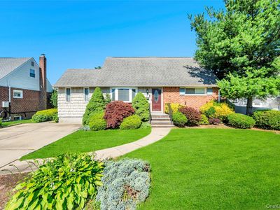 Property at 34 Oak Street, Hicksville, NY