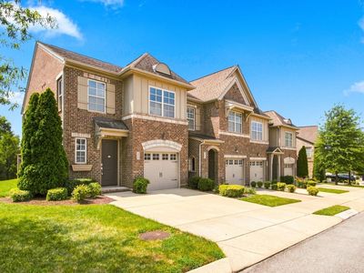 2065 Newark Ln