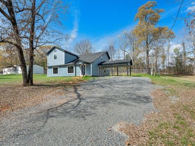 227 White Rd