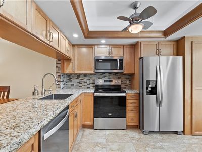 15075 Parkside Dr #103