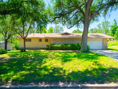 6614 Moss Oak