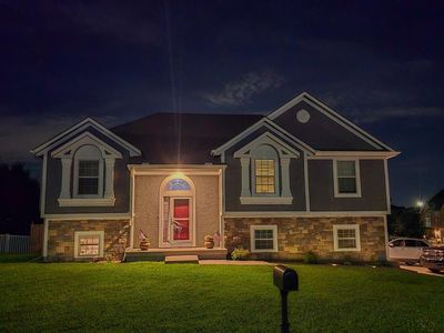 1000 SW Redbud Cir