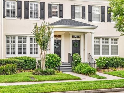 916 Fern Ave