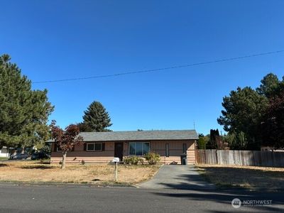 Property at 701 S 5th Avenue, Othello, WA