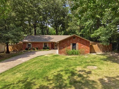 2006 Fairmont Dr