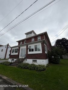 Property at 6 E Maple St, Tresckow, PA