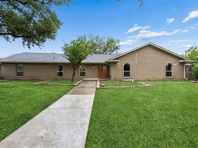 2507 Hawthorne Dr