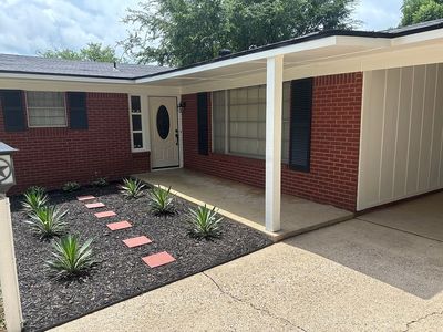 2011 Waunell Dr