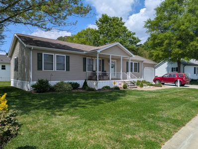 25 Victoria Ct #204