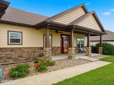 Property at 5580 Kingfisher Dr, Ashland, MO
