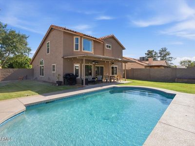 3414 E SEQUOIA Drive