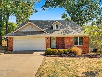 21 Greenridge Ln